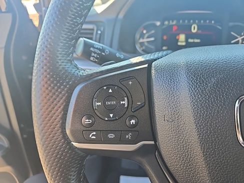 Used 2025 Honda Passport EX-L image 19
