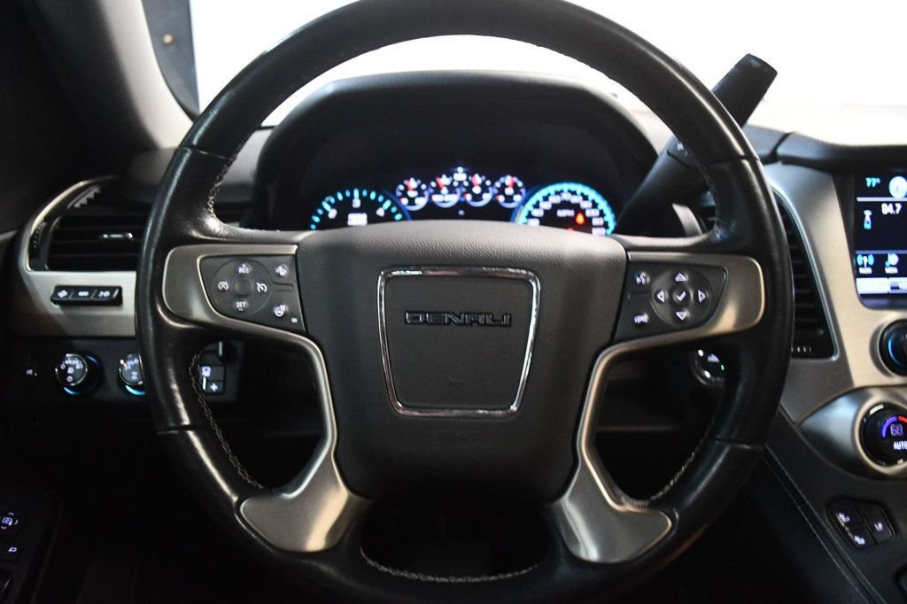 Used 2018 GMC Yukon Denali w/ Denali Ultimate Package AWD/4WD image 43