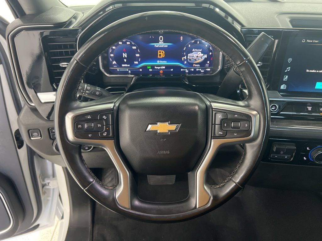Used 2024 Chevrolet Silverado 2500 LTZ AWD/4WD image 11