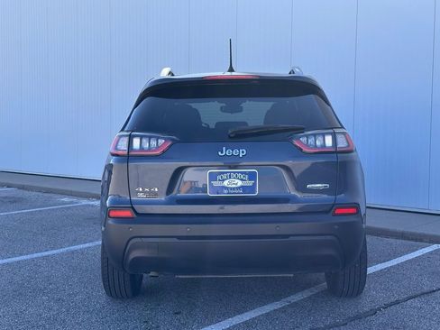 Used 2021 Jeep Cherokee Latitude Plus image 4