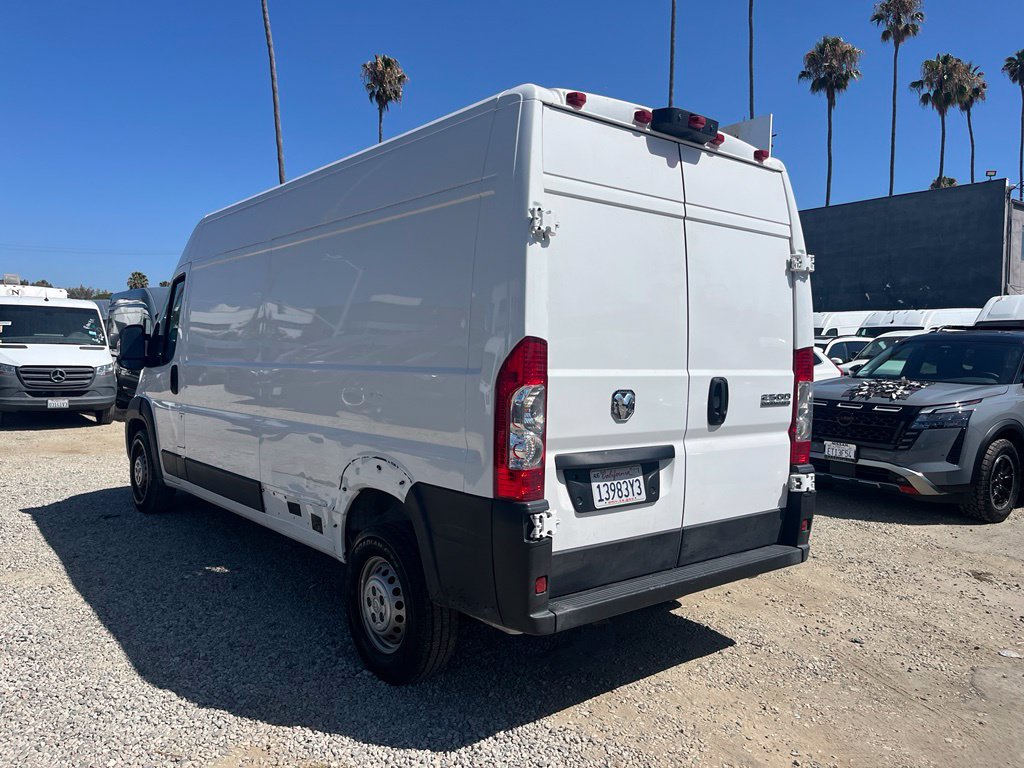 Used 2024 RAM ProMaster 2500 w/ Convenience Group FWD image 7