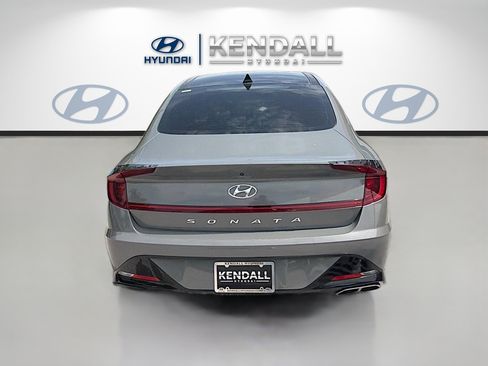 Used 2023 Hyundai Sonata SEL w/ Convenience Package FWD image 5