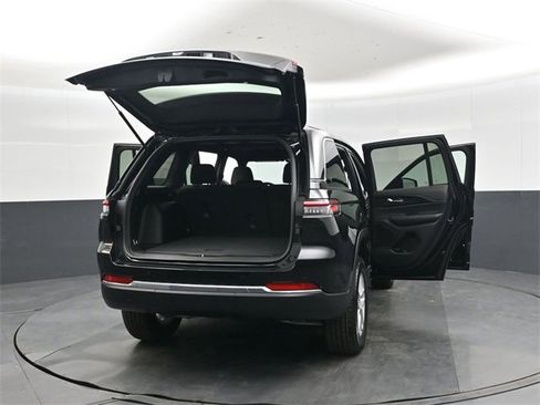 New 2025 Jeep Grand Cherokee Laredo X image 48