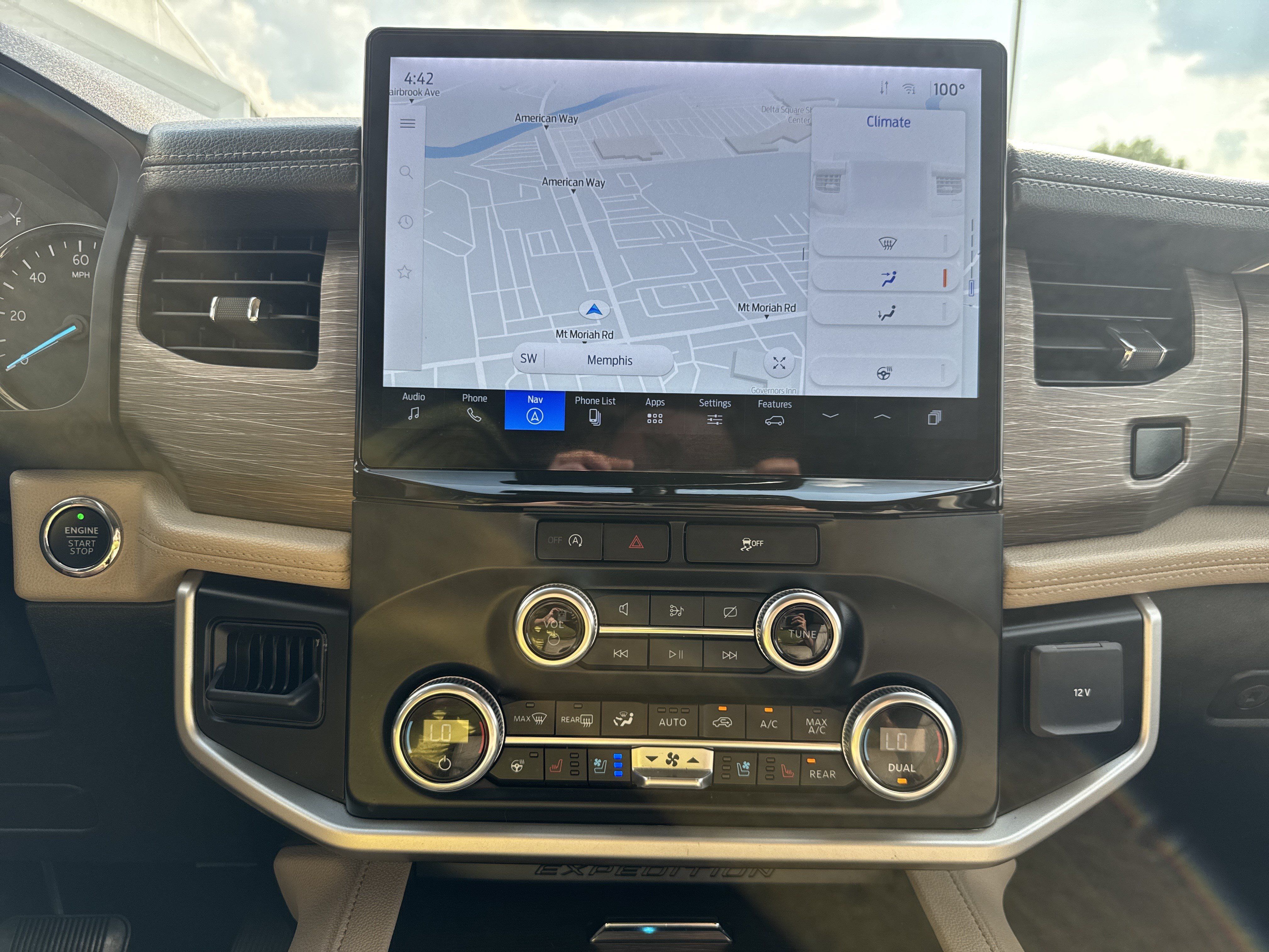 Used 2024 Ford Expedition Limited RWD image 20