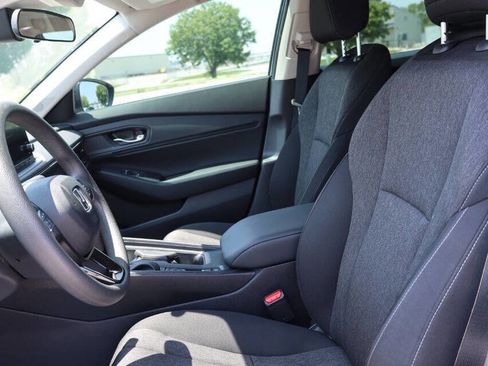 Used 2023 Honda Accord EX image 13