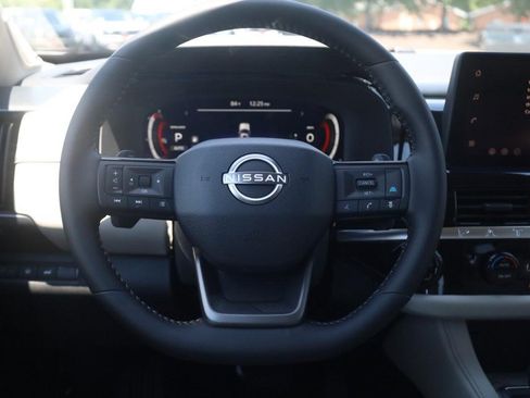 New 2026 Nissan Pathfinder SL AWD/4WD image 8