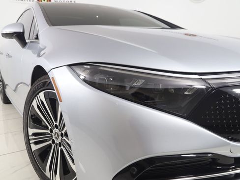 Used 2022 Mercedes-Benz EQS 450+ Sedan image 25