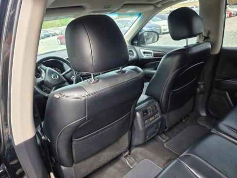 Used 2015 Nissan Pathfinder Platinum image 18