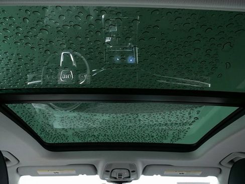 Used 2023 Audi Q8 Premium w/ Convenience Package image 18