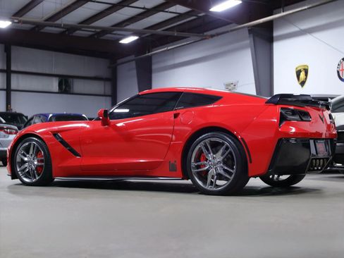 Used 2015 Chevrolet Corvette Stingray Coupe w/ 3LT Preferred Equipment Group image 21