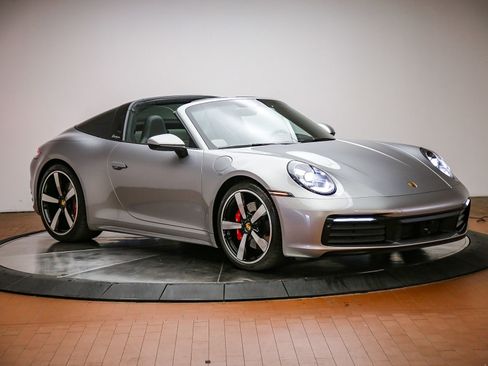 Certified 2023 Porsche 911 Targa 4S AWD/4WD image 8