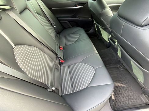 Used 2023 Toyota Camry SE w/ Convenience Package FWD image 32