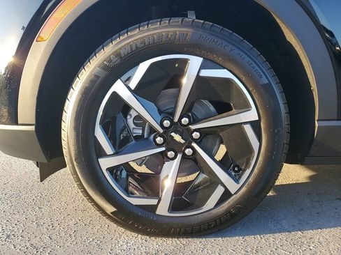 New 2026 Chevrolet Equinox EV LT image 6