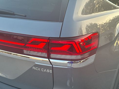 Certified 2024 Volkswagen Atlas SE image 27