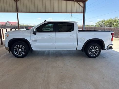 Used 2024 Chevrolet Silverado 1500 LT RWD image 4