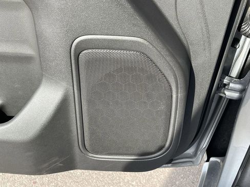 Used 2025 GMC Sierra 1500 Pro w/ Pro Value Package image 25