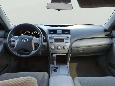 Used 2008 Toyota Camry LE image 8
