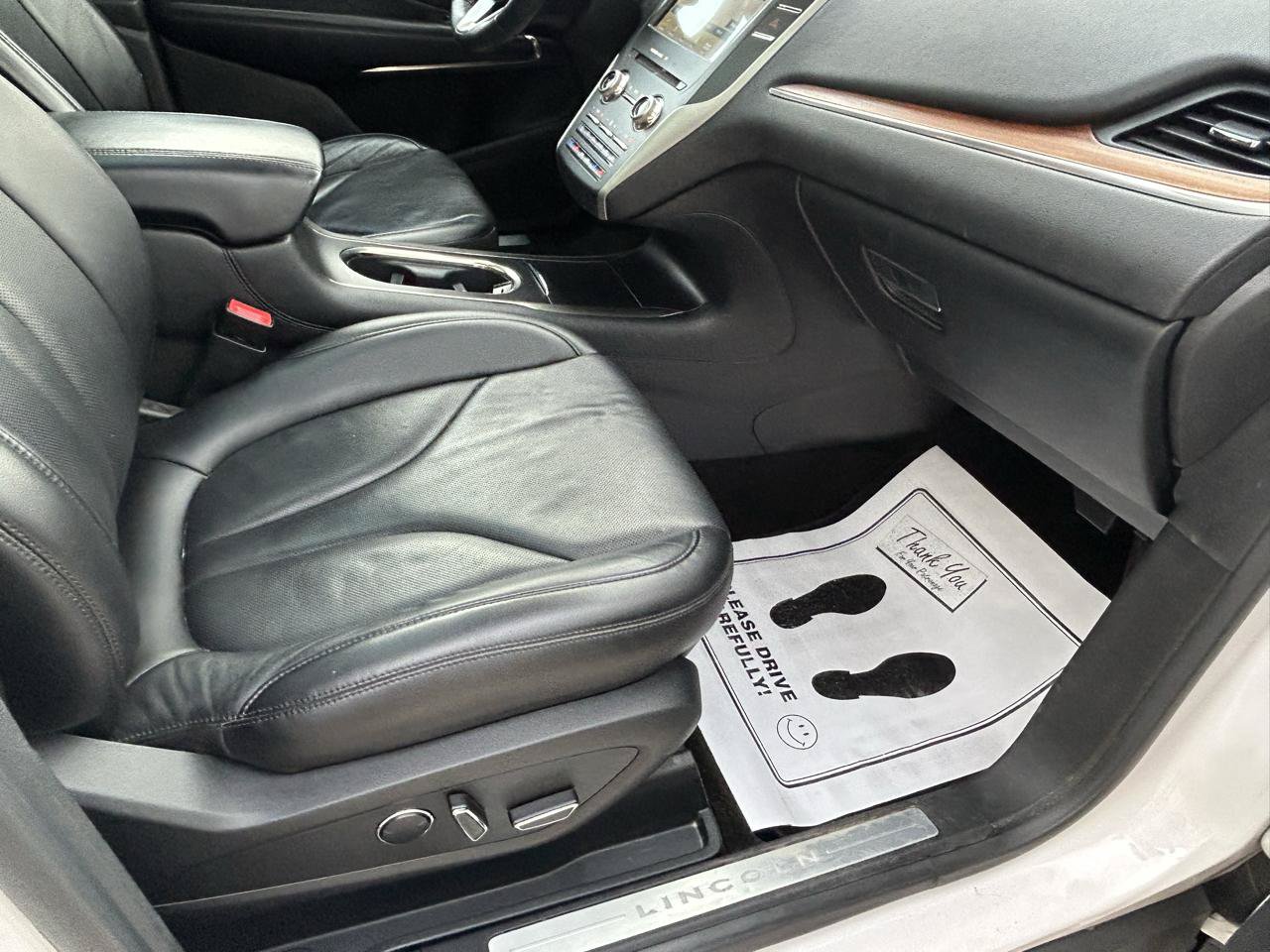 Used 2016 Lincoln MKC Reserve AWD/4WD image 12