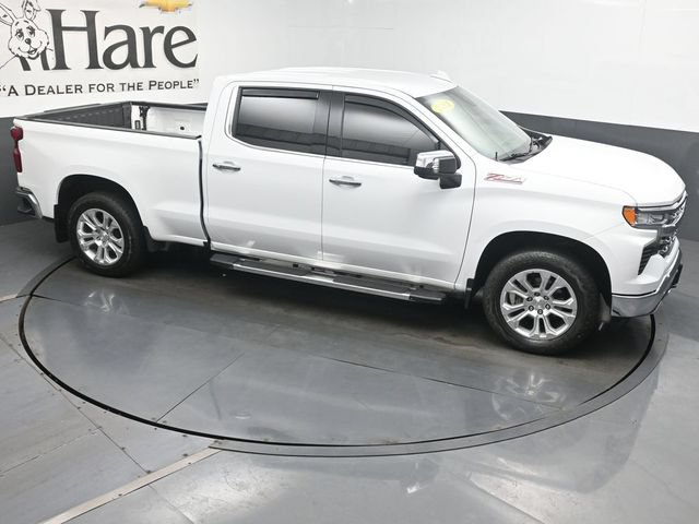 Used 2024 Chevrolet Silverado 1500 LTZ w/ LTZ Convenience Package II AWD/4WD image 42