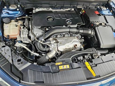 Certified 2021 Mercedes-Benz GLB 250 image 22