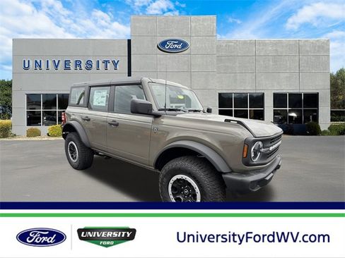 New 2025 Ford Bronco 4-Door w/ Sasquatch Package image 1