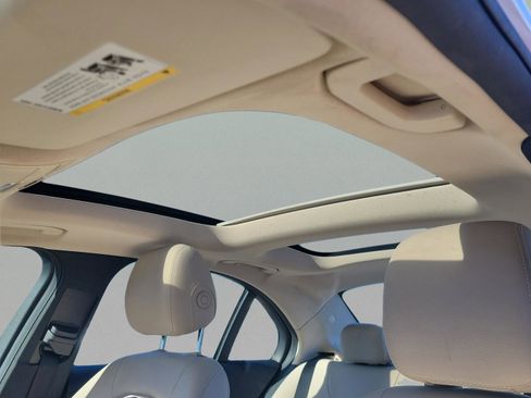 Used 2017 Mercedes-Benz C 300 Sedan image 33