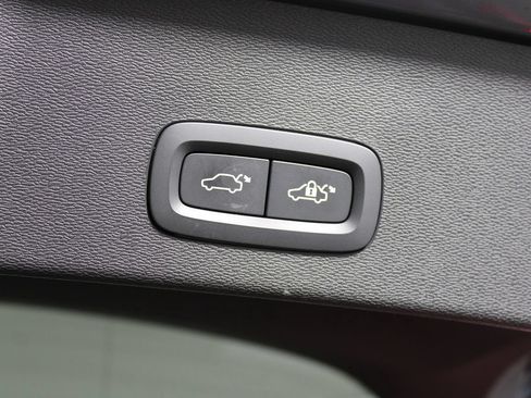 Used 2023 Volvo C40 P8 Recharge Ultimate AWD/4WD image 49