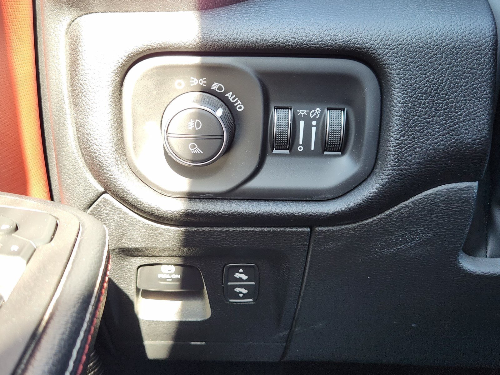Used 2026 RAM 1500 Rebel w/ Rebel Level 1 Equipment Group AWD/4WD image 31