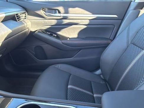 New 2025 Nissan Altima 2.5 SR image 23