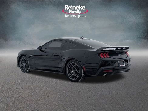 Used 2025 Ford Mustang GT Premium w/ GT Performance Package image 8