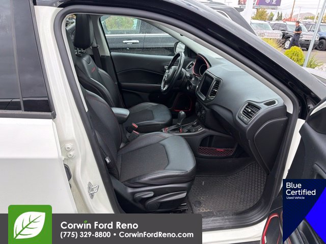 Used 2021 Jeep Compass Trailhawk w/ Sun and Sound Group AWD/4WD image 15