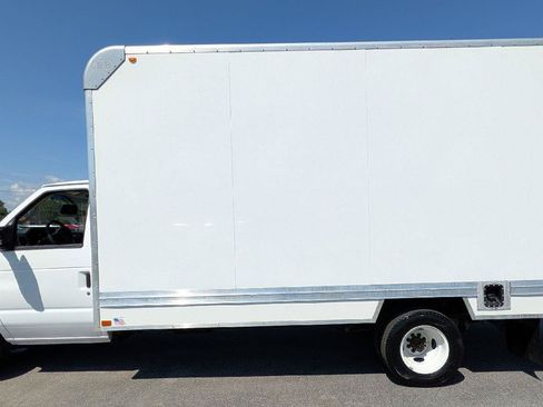 Used 2025 Ford E-350 and Econoline 350 Super Duty w/ Power Equipment Group RWD image 6