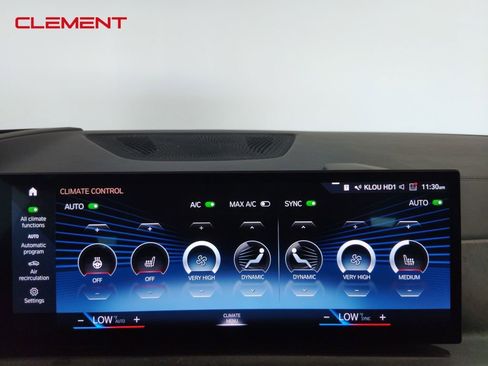 Used 2023 BMW X7 xDrive40i w/ Premium Package image 22