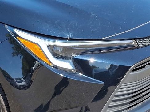 Used 2024 Toyota Corolla LE image 11