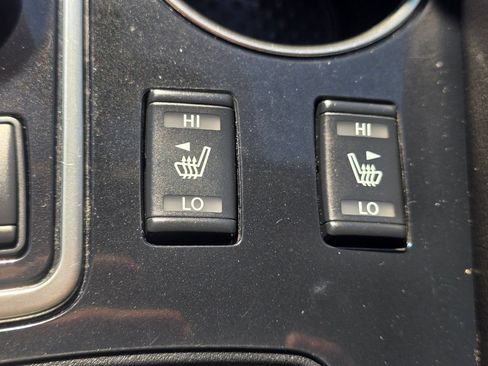 Used 2019 Nissan Maxima 3.5 SV w/ Floor Mat Group FWD image 36