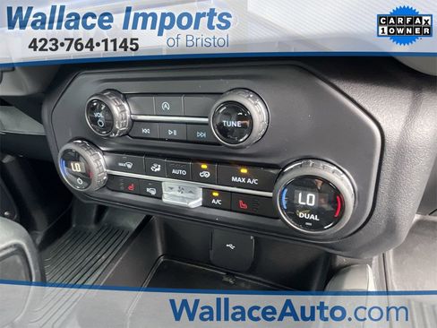 Used 2023 Ford Bronco Big Bend w/ Sasquatch Package image 29