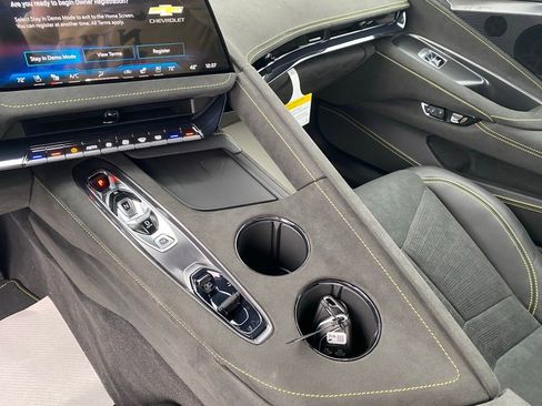 New 2026 Chevrolet Corvette Stingray Premium Cpe w/ Z51 Performance Package image 17