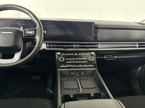 Used 2025 Hyundai Santa Fe SE image 22