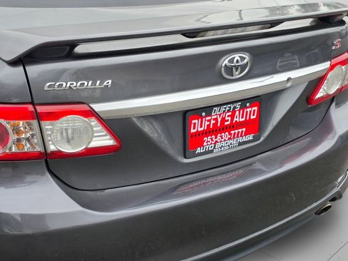 Used 2013 Toyota Corolla S w/ Premium Pkg FWD image 19