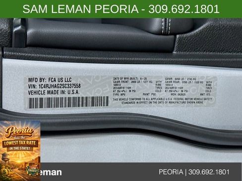 New 2025 Jeep Grand Cherokee Altitude image 31