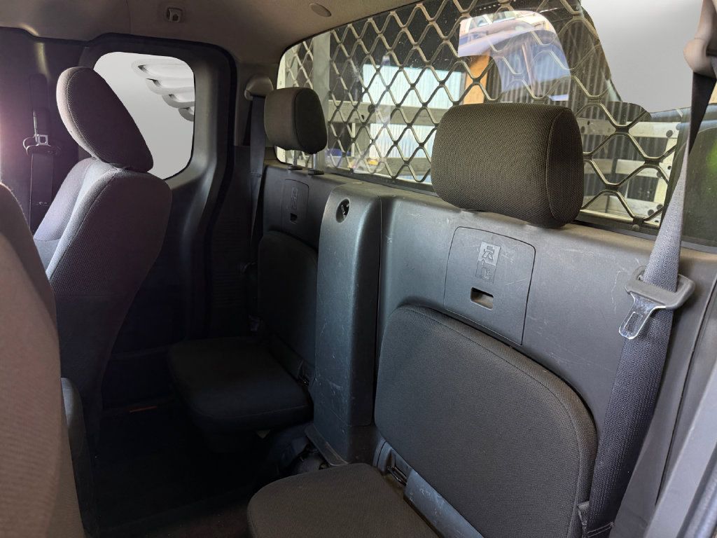 Used 2020 Nissan Frontier S RWD image 12