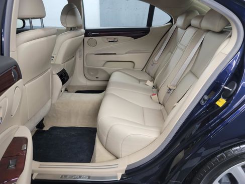 Used 2007 Lexus LS 460 L image 8