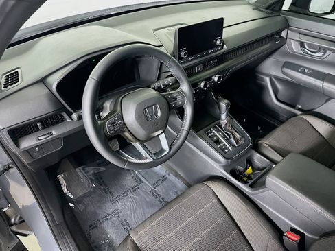 Used 2025 Honda CR-V Sport image 2