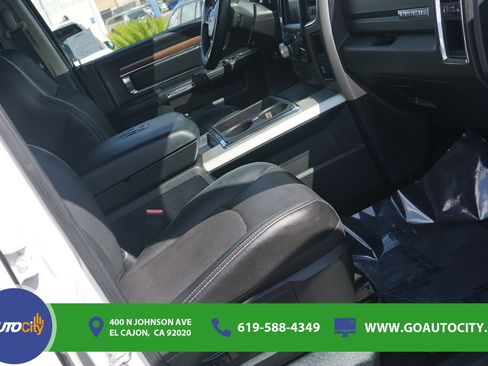 Used 2015 RAM 1500 Laramie w/ Convenience Group RWD image 8