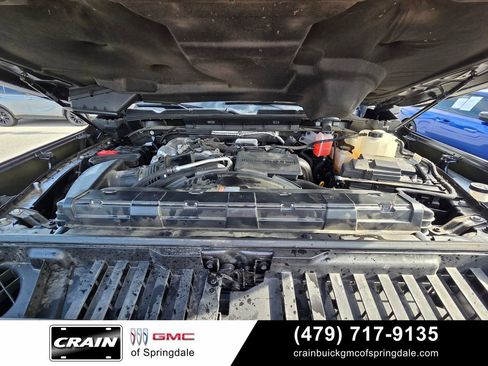 Used 2025 GMC Sierra 2500 Denali Ultimate AWD/4WD image 32