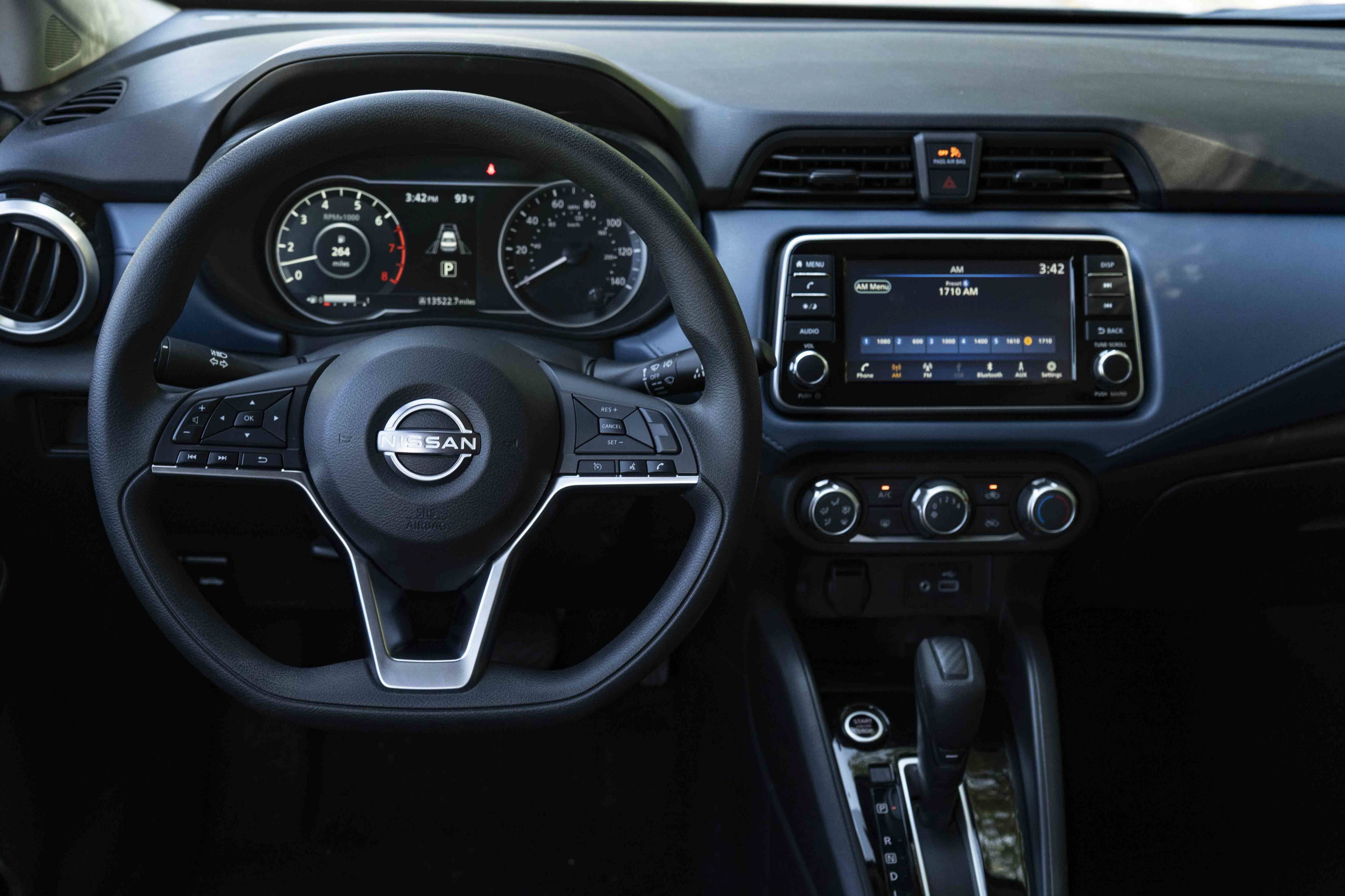 Used 2025 Nissan Versa SV w/ Trunk Package FWD image 19