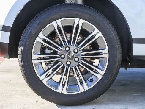 Certified 2025 Land Rover Range Rover Evoque S image 10