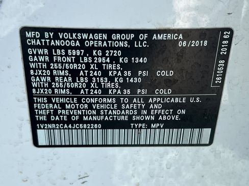 Used 2018 Volkswagen Atlas SEL Premium AWD/4WD image 32