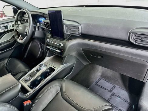 Used 2020 Ford Explorer ST w/ Premium Technology Package AWD/4WD image 36