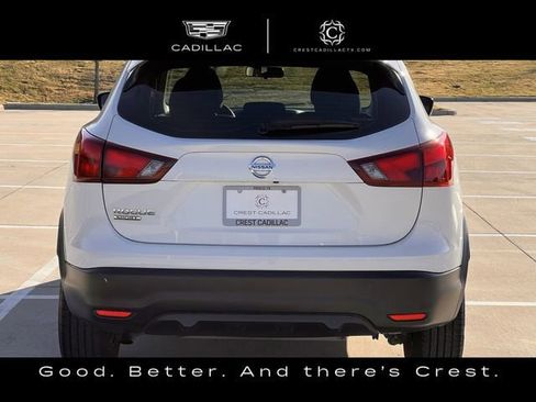 Used 2019 Nissan Rogue Sport S image 4